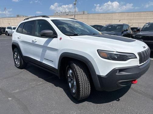 2019 Jeep Cherokee Trailhawk