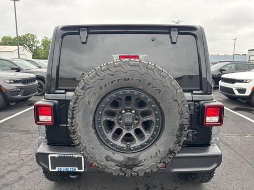 2022 Jeep Wrangler Unlimited High Tide 4x4