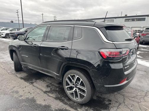 2025 Jeep Compass Limited