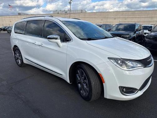 2018 Chrysler Pacifica Limited