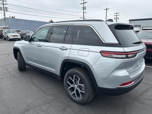 2025 Jeep Grand Cherokee Limited X