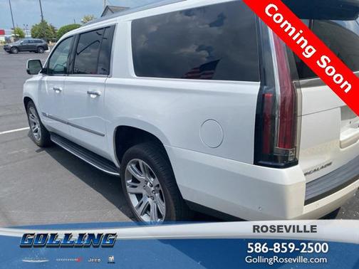 2017 Cadillac Escalade ESV Luxury