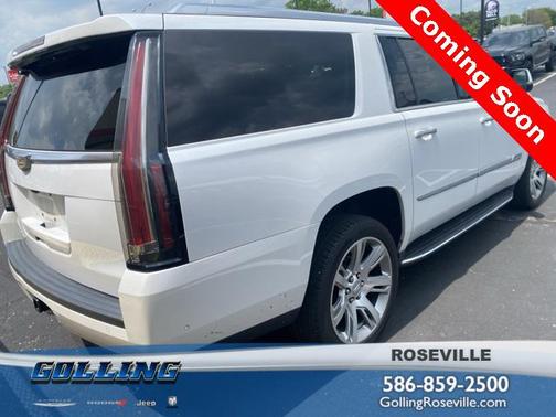 2017 Cadillac Escalade ESV Luxury