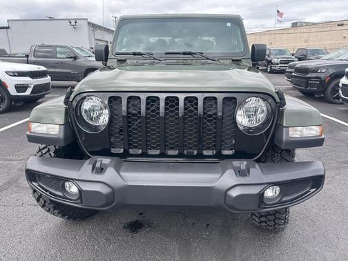 2021 Jeep Gladiator Willys 4x4