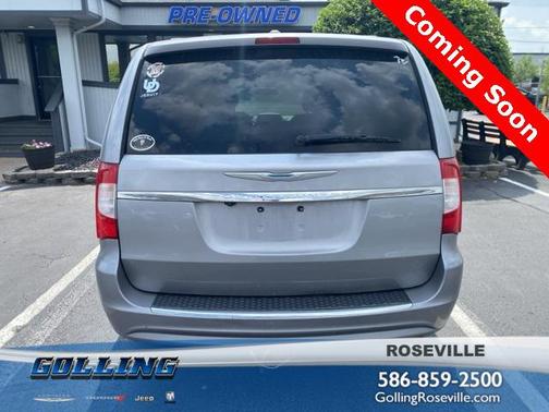 2013 Chrysler Town & Country Touring