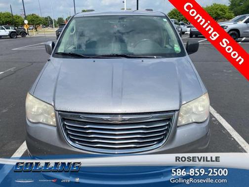 2013 Chrysler Town & Country Touring