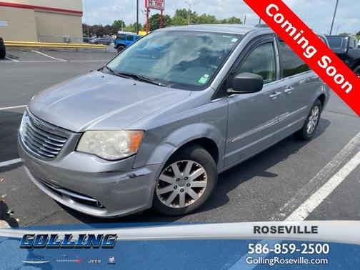 2013 Chrysler Town & Country Touring