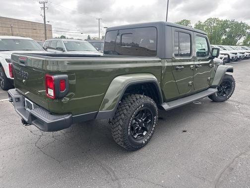 2021 Jeep Gladiator Sport