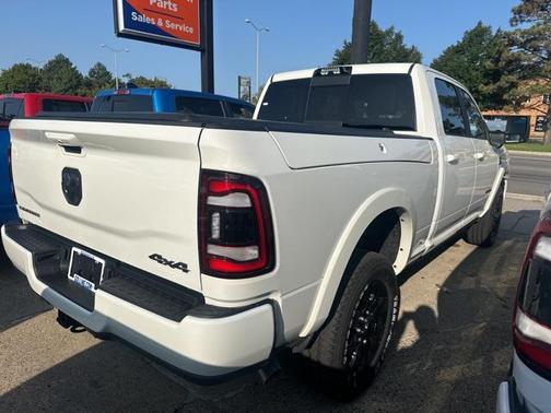 2024 RAM 2500 Limited Crew Cab 4x4 6'4' Box