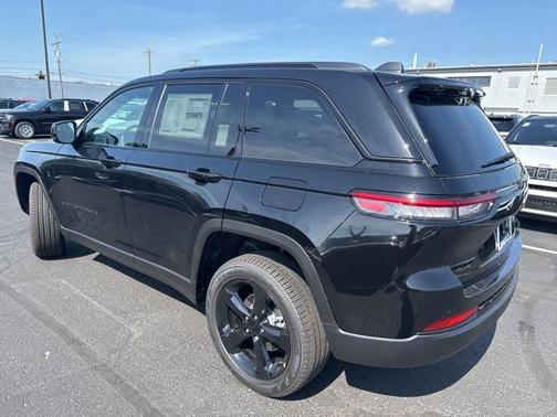 2025 Jeep Grand Cherokee Limited X