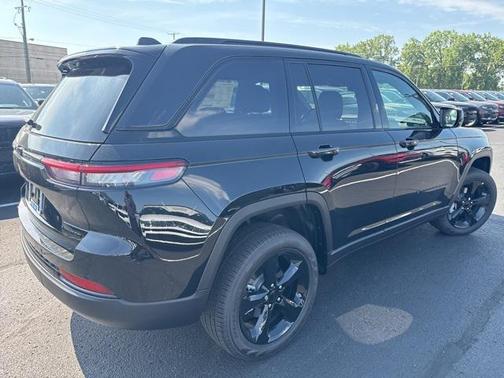 2025 Jeep Grand Cherokee Limited X