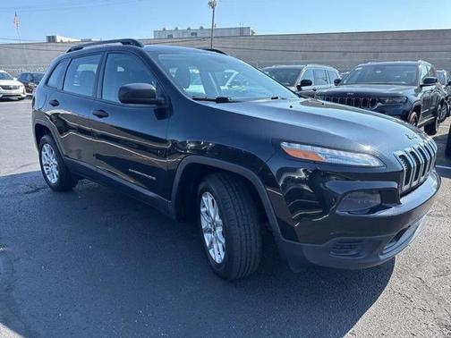 2015 Jeep Cherokee Sport