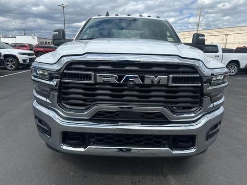 2025 RAM 2500 Big Horn Crew Cab 4x4 6'4' Box