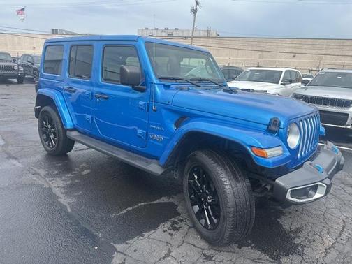 2022 Jeep Wrangler Unlimited 4xe Sahara