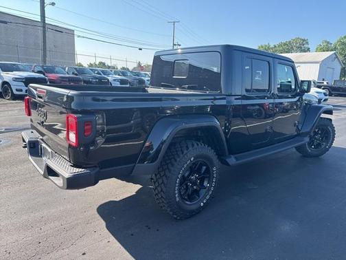 2025 Jeep Gladiator High Tide
