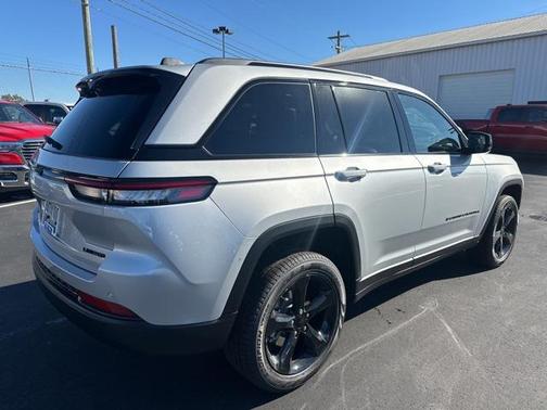 2025 Jeep Grand Cherokee Limited X