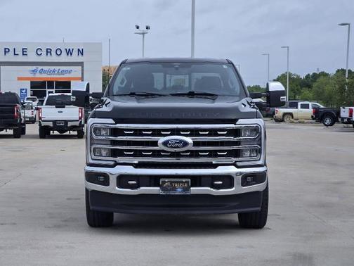 AGATE BLACK 2024 Ford F-250 LARIAT