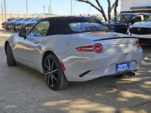 2025 Mazda MX-5 Miata Grand Touring