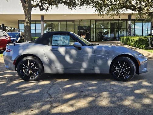 2025 Mazda MX-5 Miata Grand Touring