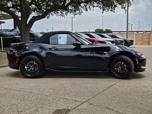 2025 Mazda MX-5 Miata Club