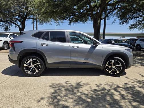2024 Chevrolet Trax FWD 1RS