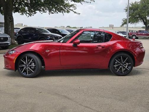 2025 Mazda MX-5 Miata RF Grand Touring
