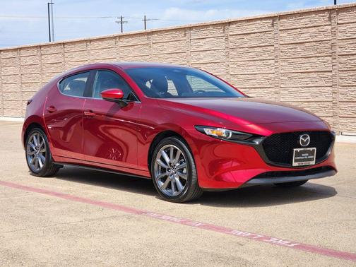 Soul Red Crystal Metallic 2025 Mazda Mazda3 FWD w/Preferred Package