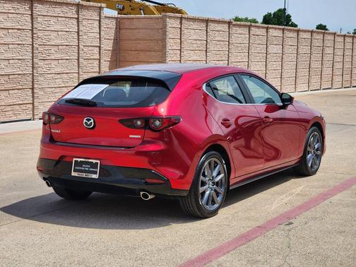Soul Red Crystal Metallic 2025 Mazda Mazda3 FWD w/Preferred Package
