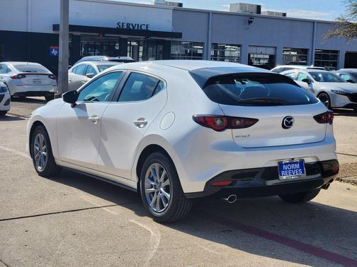 2026 Mazda Mazda3 FWD