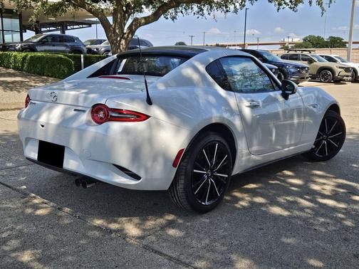 2025 Mazda MX-5 Miata RF Grand Touring