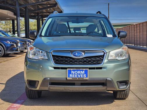 2015 Subaru Forester 2.5i