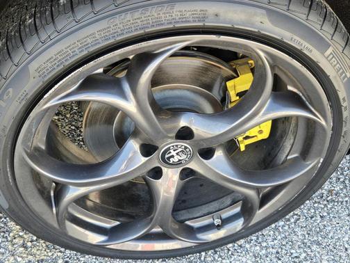 2020 Alfa Romeo Giulia Ti Sport