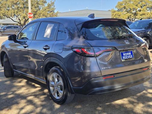2023 Honda HR-V LX