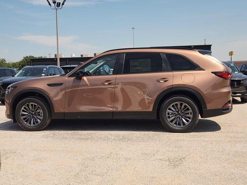 Melting Copper Metallic 2026 Mazda CX-70 PHEV SC Plus