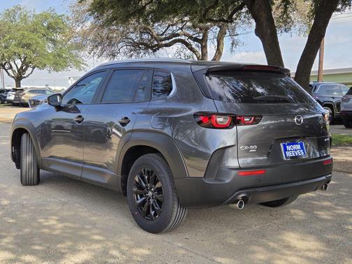2025 Mazda CX-50 2.5 S Preferred Package