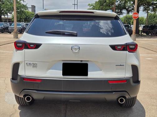 2025 Mazda CX-50 2.5 S Preferred Package