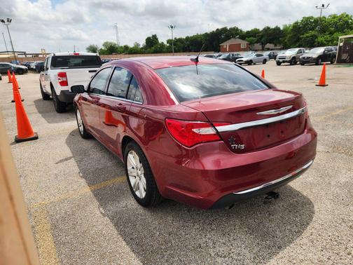 2012 Chrysler 200 Touring