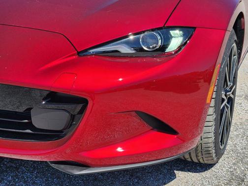 Soul Red Crystal Metallic 2026 Mazda MX-5 Miata RF Grand Touring