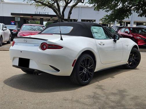 2025 Mazda MX-5 Miata Club