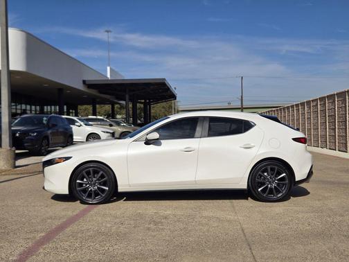 2024 Mazda Mazda3 FWD w/Preferred Package