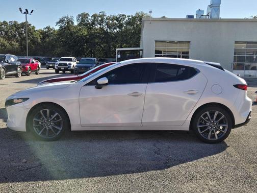 2024 Mazda Mazda3 FWD w/Preferred Package