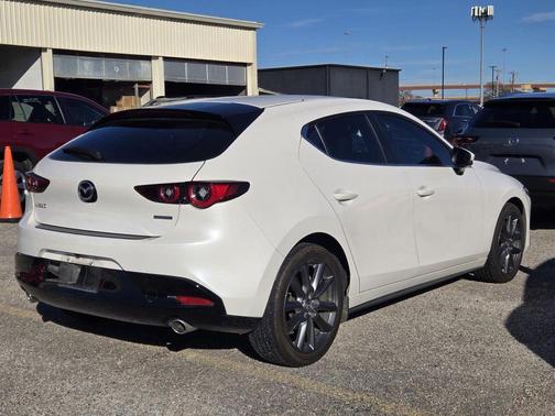 2024 Mazda Mazda3 FWD w/Preferred Package