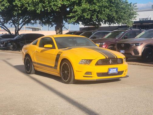 School Bus Yellow 2013 Ford Mustang Boss 302