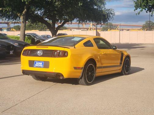 School Bus Yellow 2013 Ford Mustang Boss 302