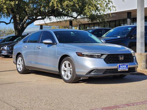 2025 Honda Accord LX 1.5T