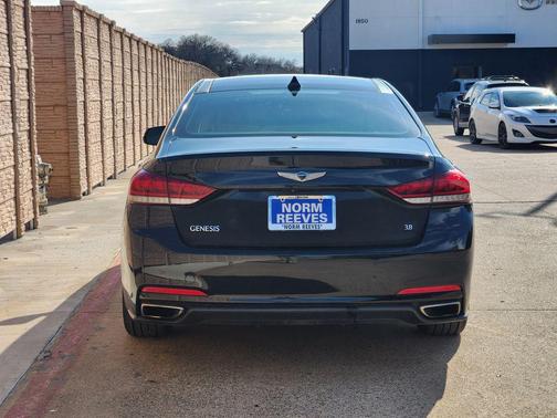 2015 Hyundai Genesis 3.8