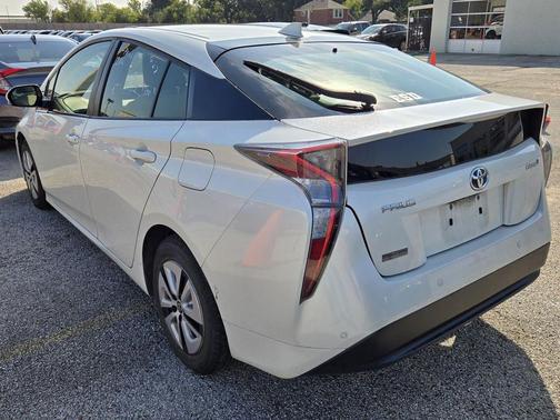 2018 Toyota Prius Two
