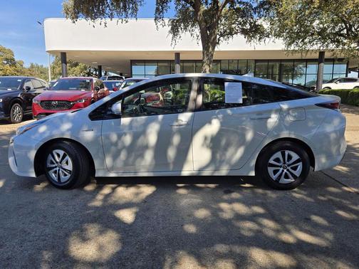 2018 Toyota Prius Two