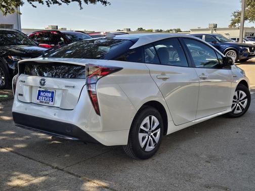 2018 Toyota Prius Two