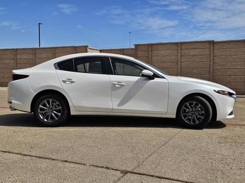 2025 Mazda Mazda3 FWD
